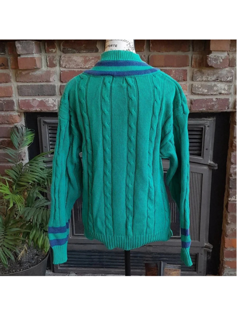 Ice Fire International Vintage Sweater - Picture 2 of 4
